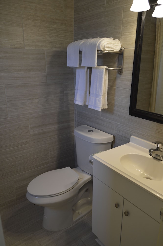 Double Or Twin Room photo 3