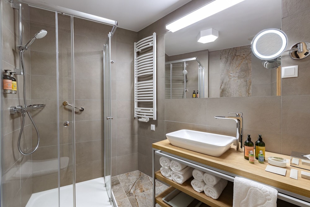 Superior Room - Photo 5