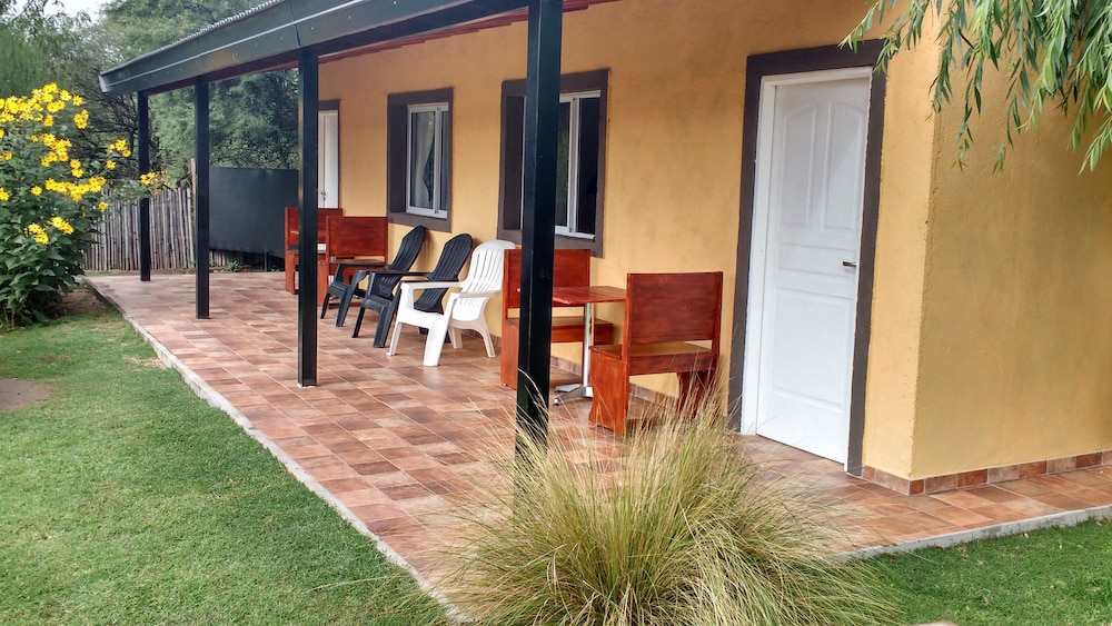 Family Cabin, Garden View photo 1