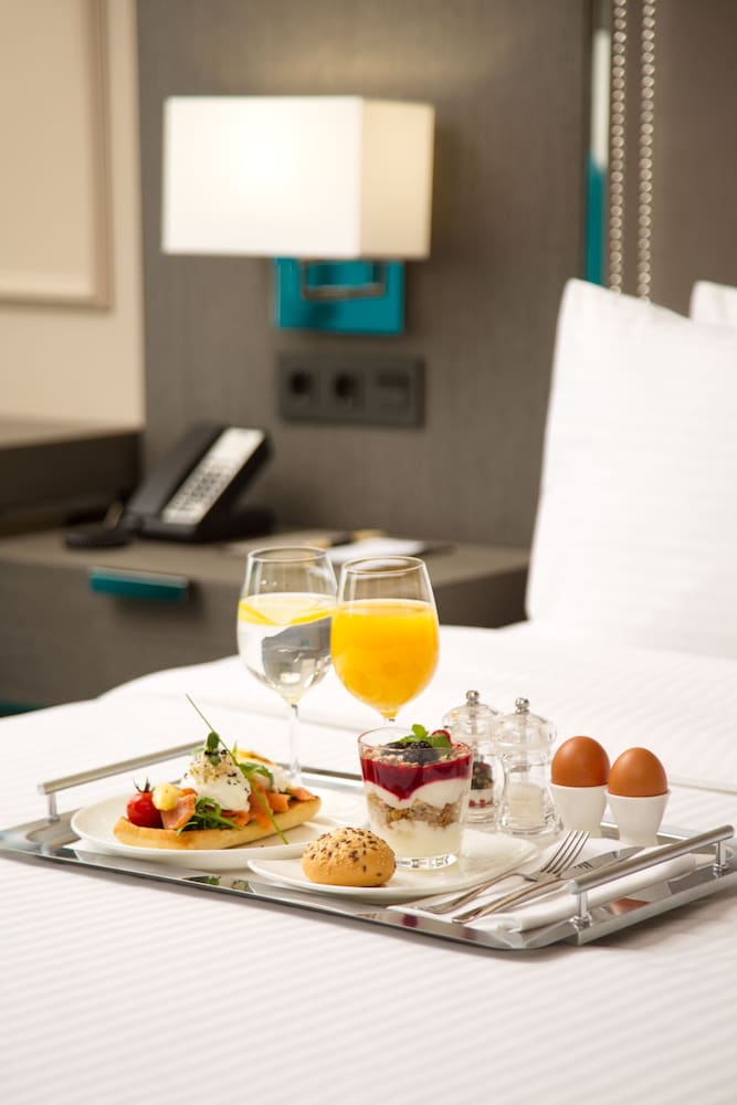 Room, 1 King Bed, Accessible