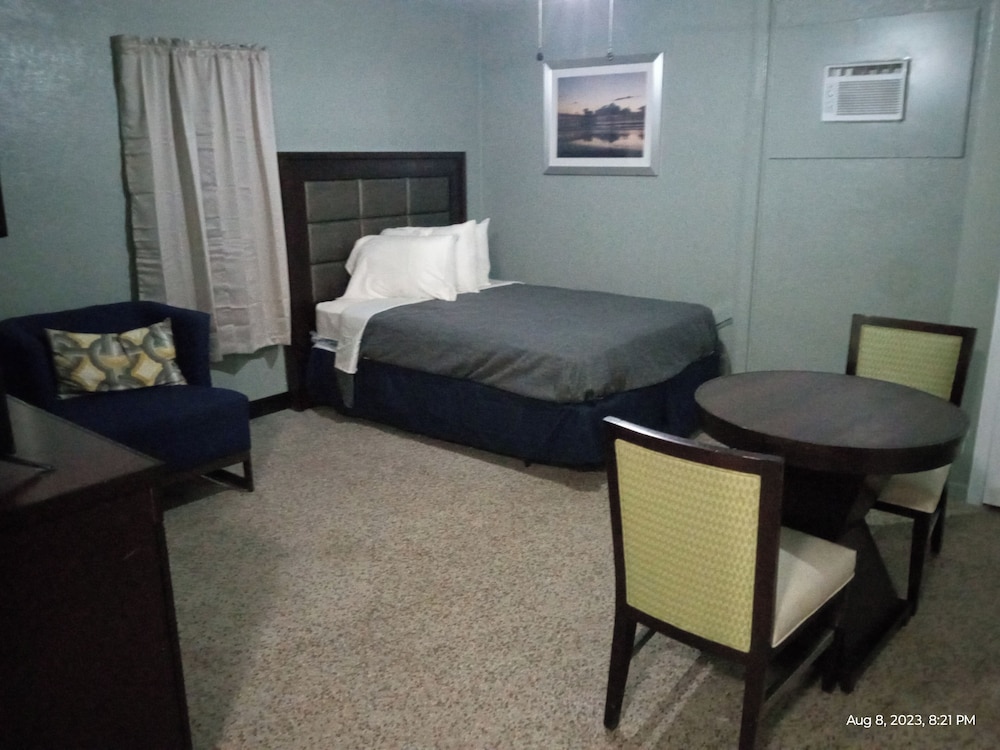 Standard Studio Suite photo 1
