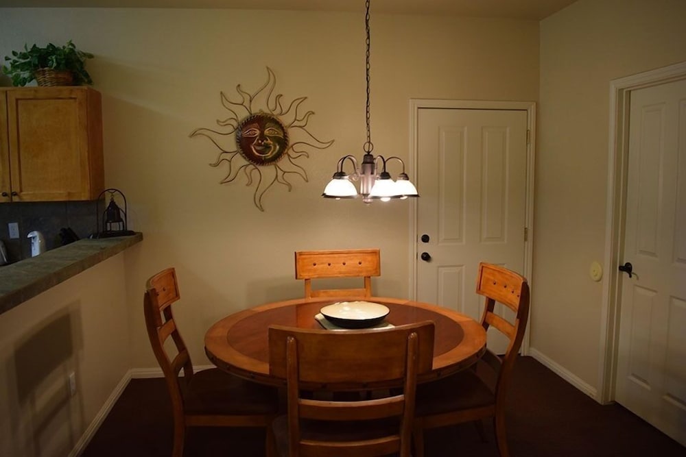 Ranch Suites photo 2