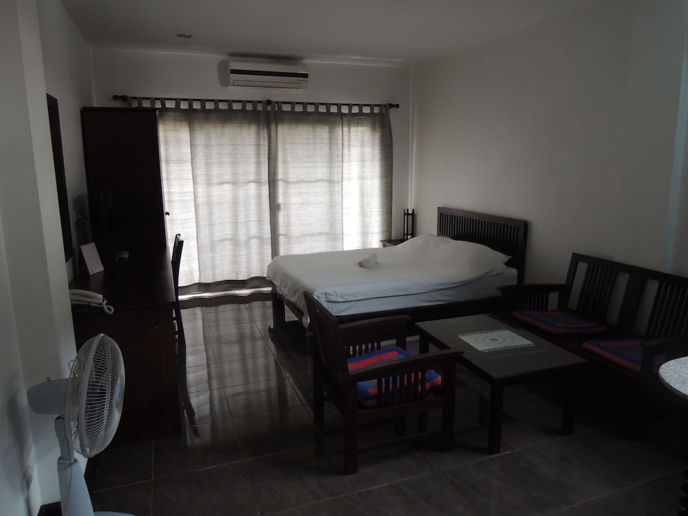 Superior Double Room (Back Side) photo 1