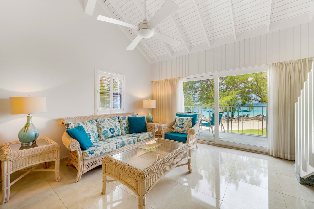 Villa, 2 Bedrooms, Oceanfront (Villa #18)