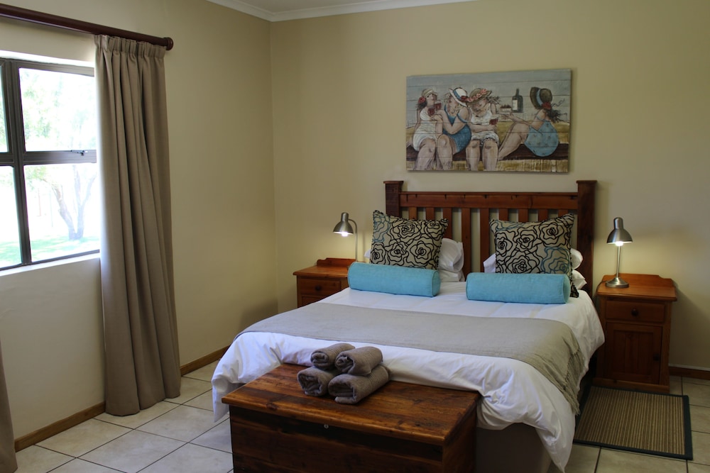 LUXURY ROOM 26