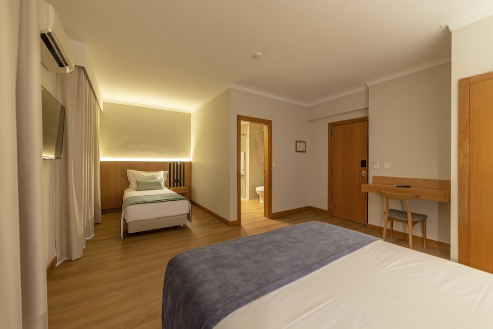 Superior Double Room, Multiple Beds, Non Smoking