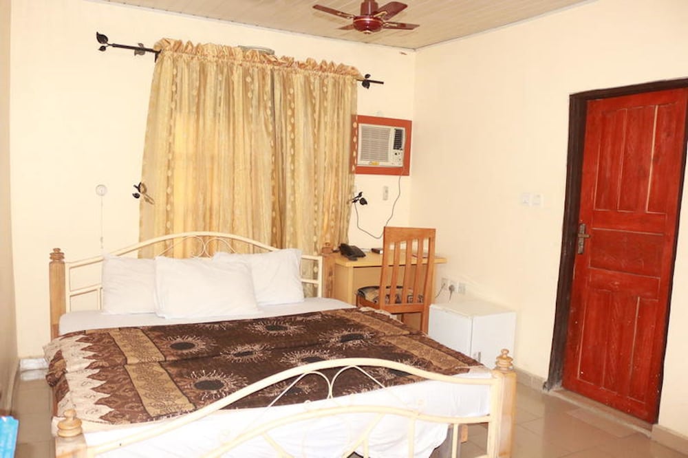 Exclusive Room - Photo 2