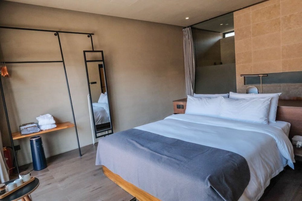 Romantic Double Room, Courtyard View