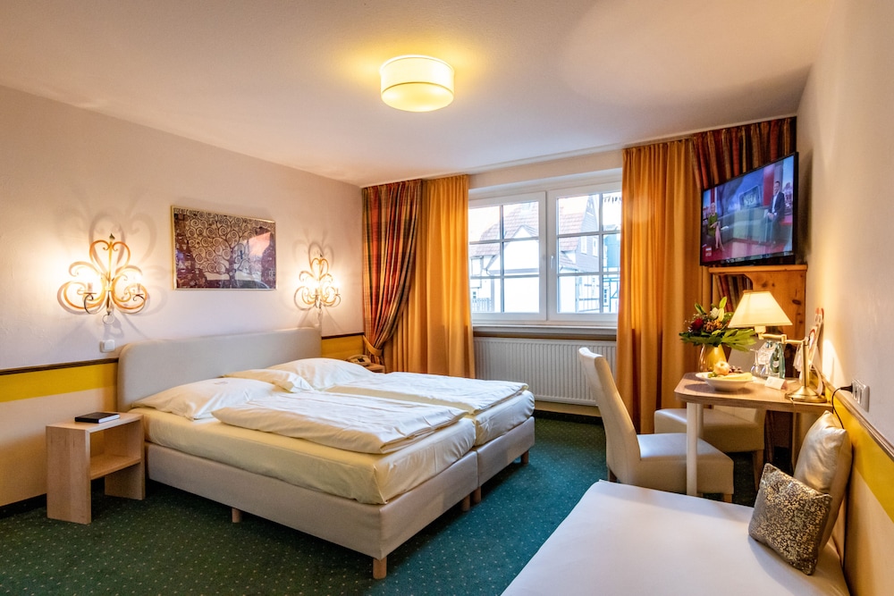 Classic Double Room - Photo 1