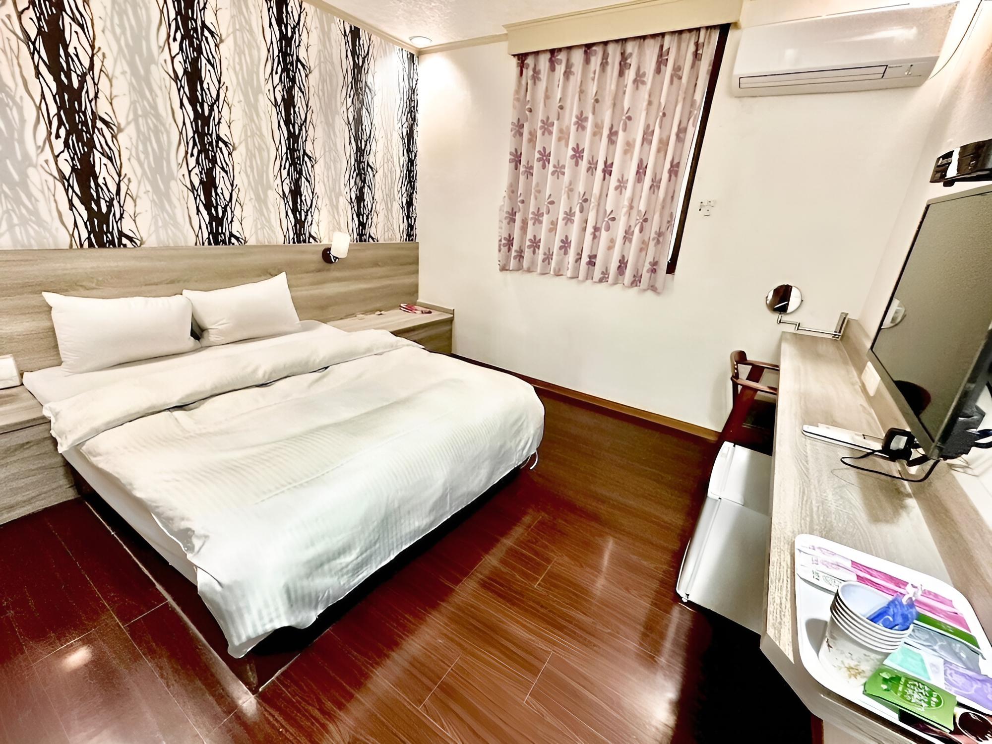 Standard Double Room photo 2