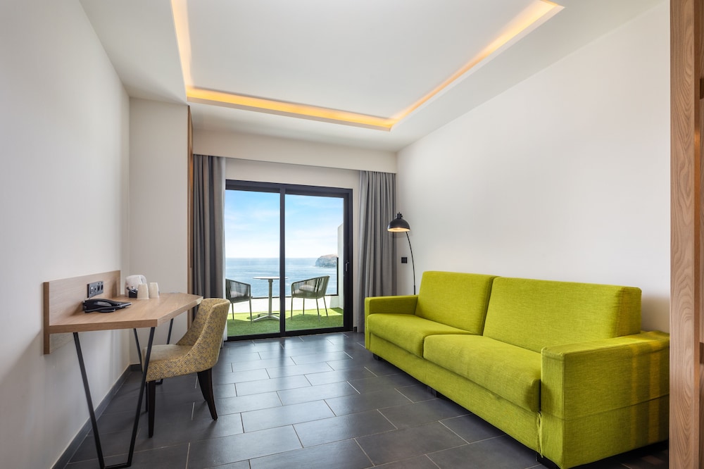 Double Room, Ocean View