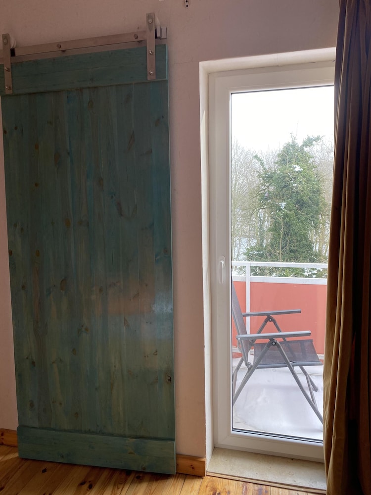 Deluxe Double Room, Private Bathroom - Photo 8