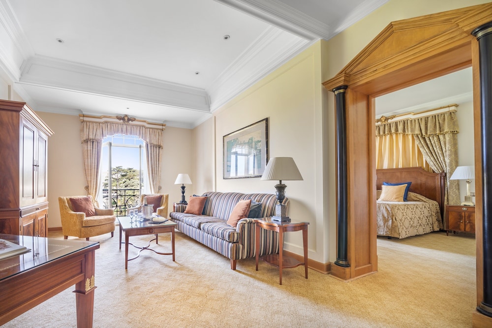 Deluxe Palacio Suite - Photo 3