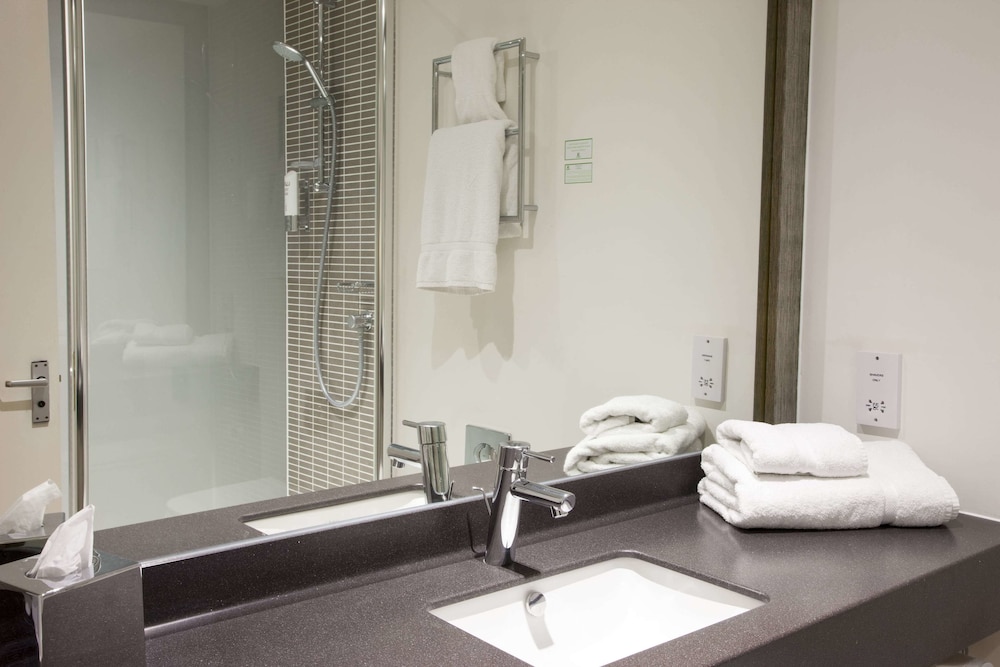 Premium Room, 1 Double Bed with Sofa bed - Photo 8