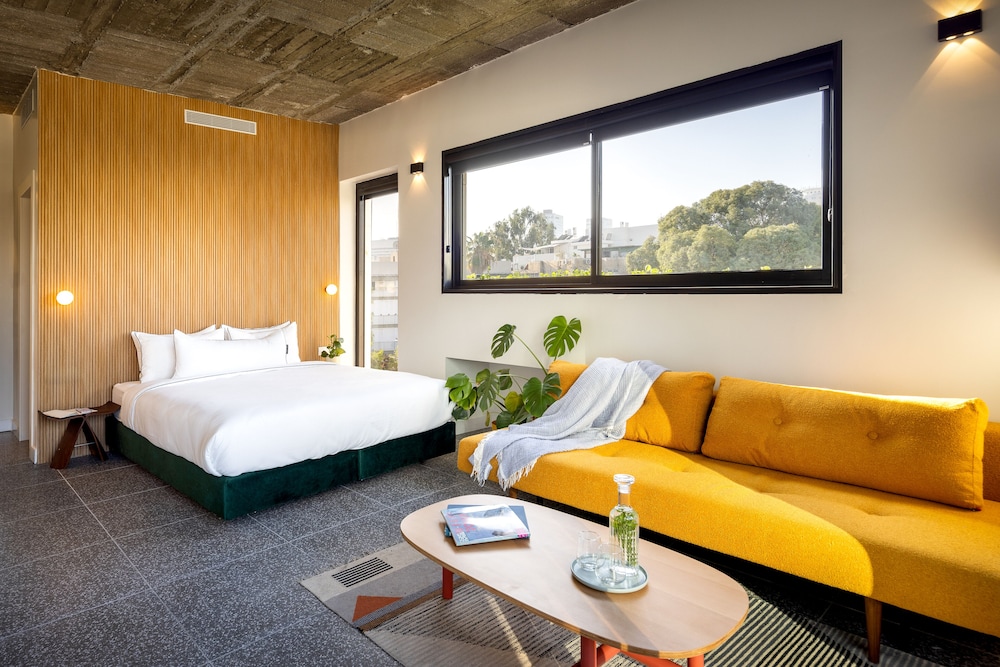 Suite with Terrace - Photo 5