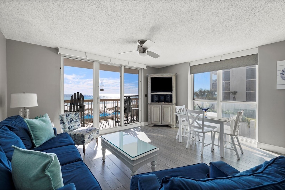 Condo, 1 Bedroom