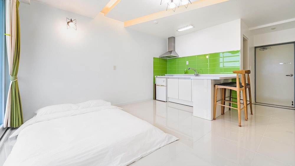 Basic Room, 1 Bedroom (Bdong 102(Ocean view,withpet)) photo 3