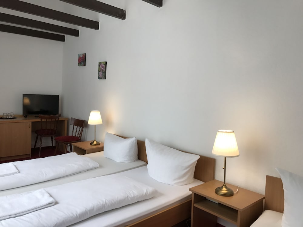 Triple Room - Photo 1