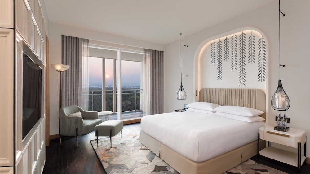 Royal Suite, 1 Twin Bed photo 3