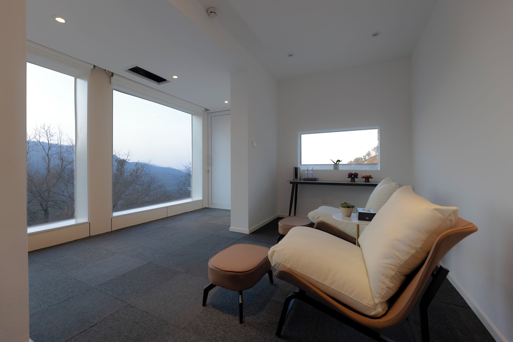 Panoramic Room, Mountain View (Mainland China Citizens Only)