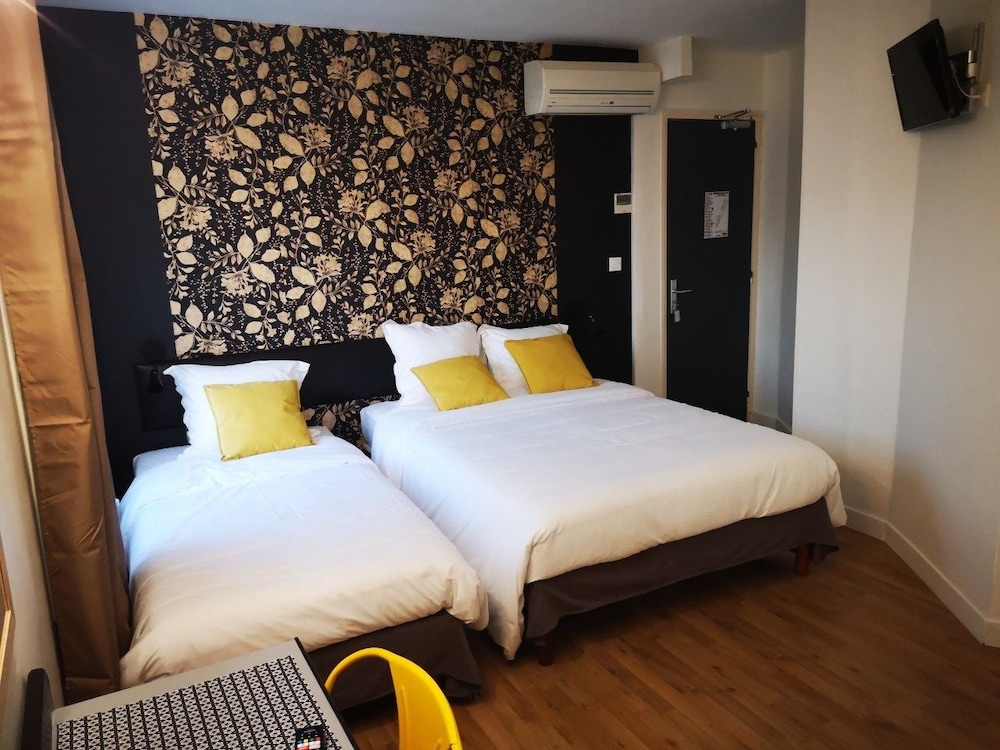 Comfort Triple Room