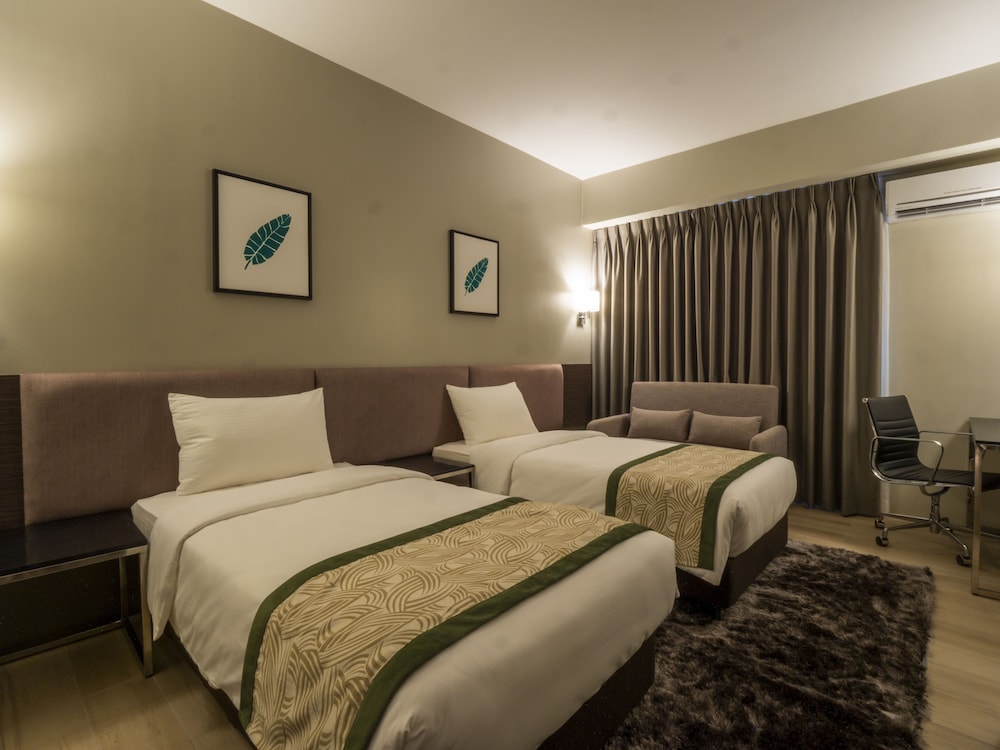 Deluxe Twin Room - Photo 3