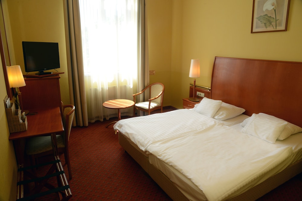 Standard Double Room photo 1