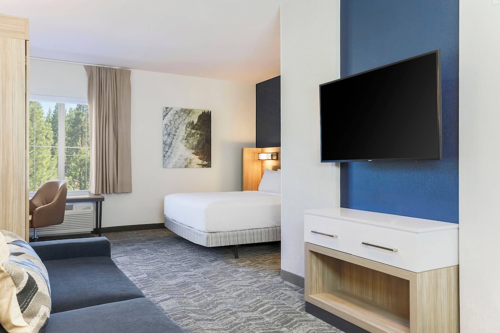 Studio Suite, 1 King Bed - Photo 2