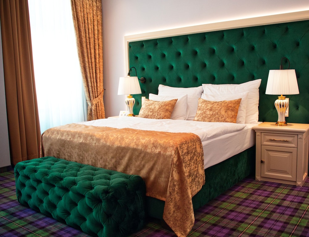 Luxury Double Room, 1 King Bed, River View photo 1