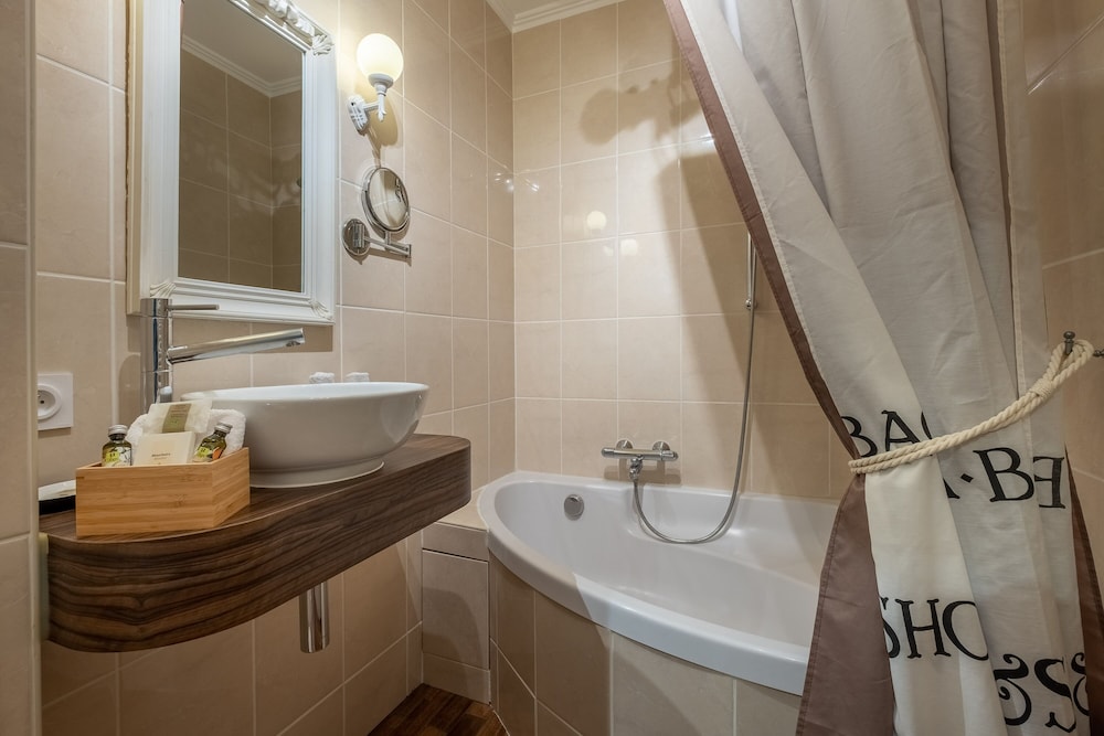 Double Room (Manoir située à l'étage) photo 2