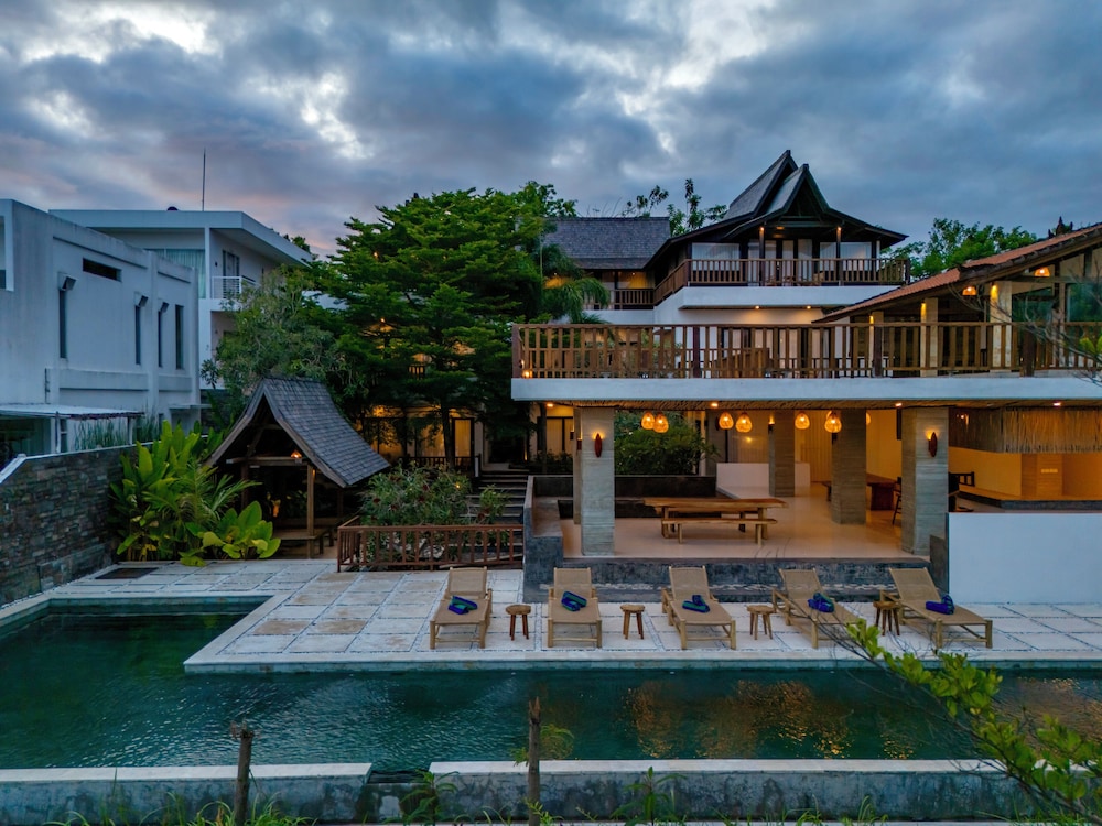 Family Villa photo 2