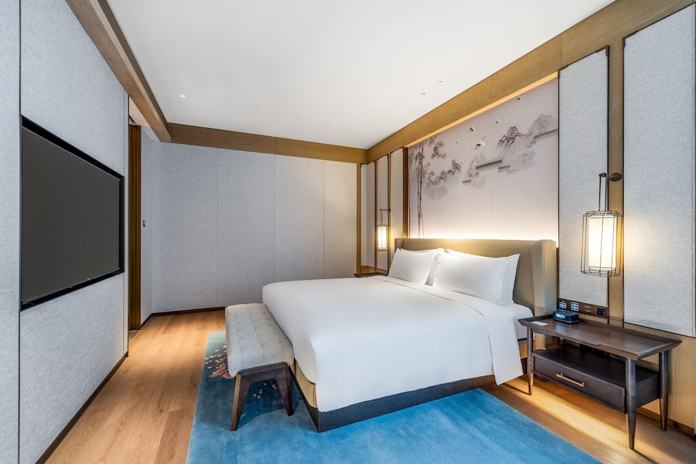 Superior Suite photo 2