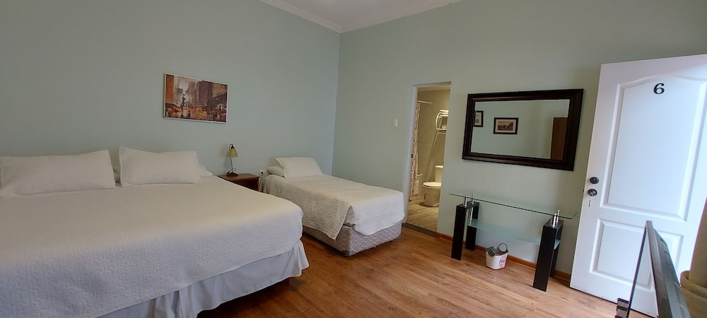 Triple Room photo 2