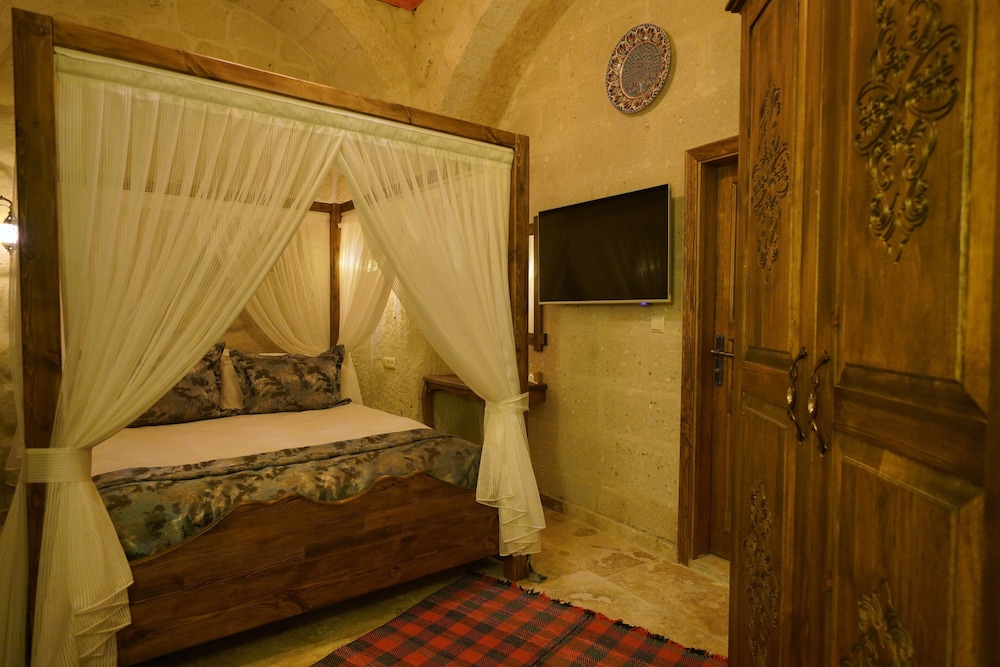 Hanzade Deluxe Stone Room - Photo 5