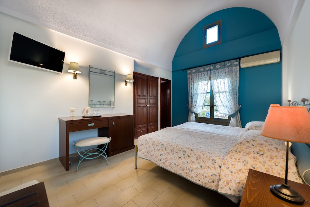 Standard Room, 1 Double or 2 Twin Beds - Photo 7