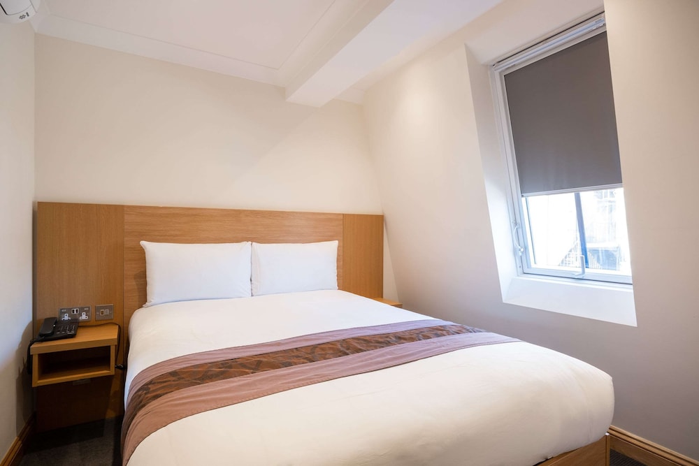 Standard Room, 1 Double Bed, Non Smoking photo 1