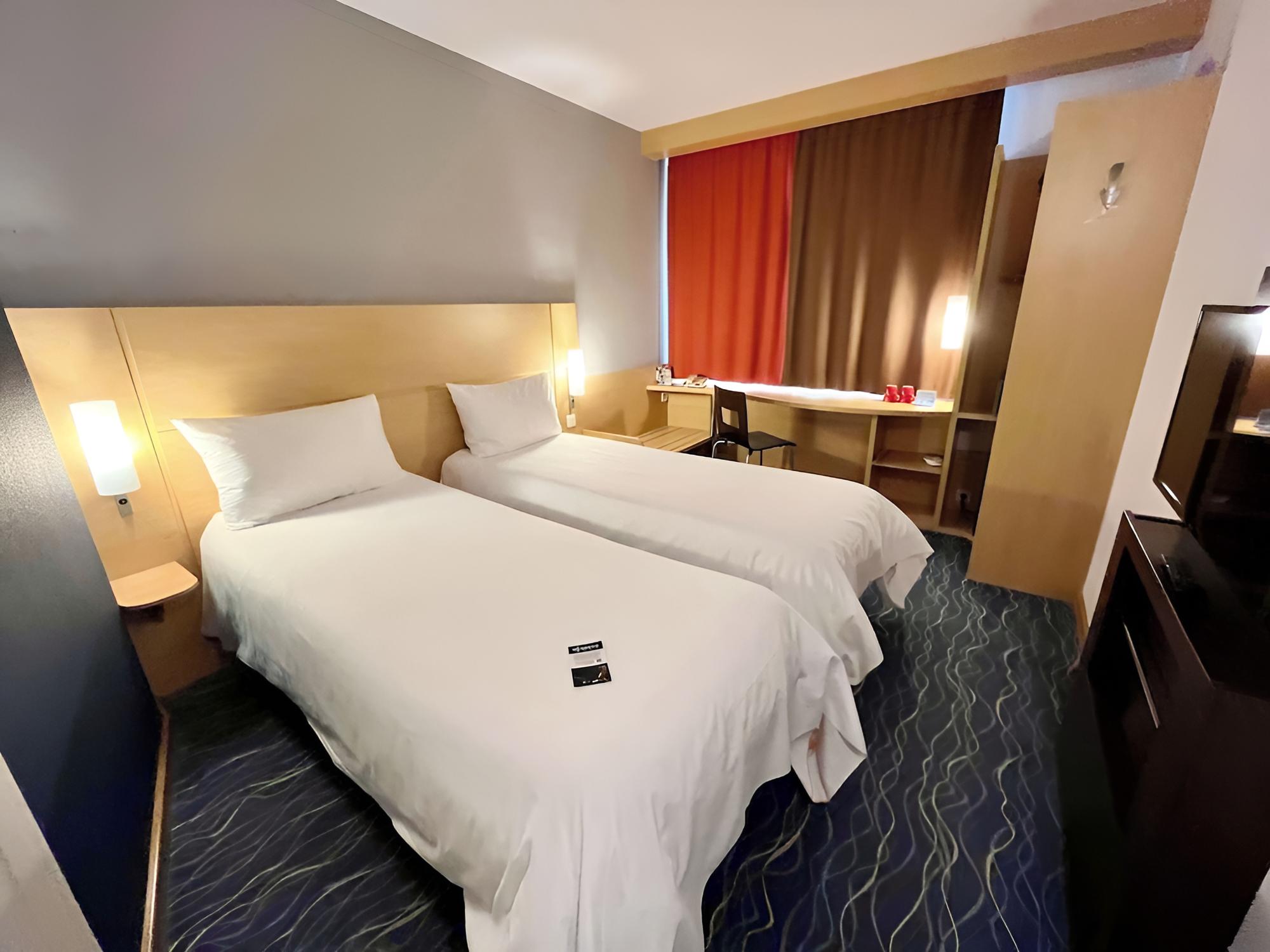 Standard Room, 2 Twin Beds