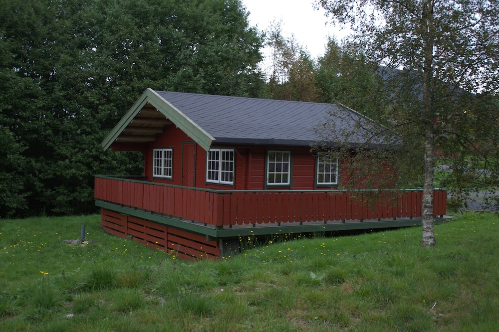 Basic Cottage photo 2