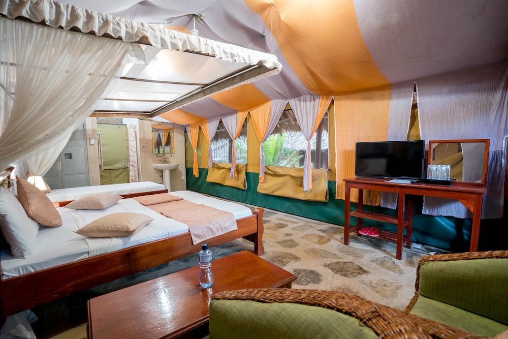 Luxury Tent photo 3