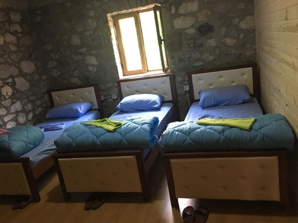 Triple Room, Mountain View photo 1