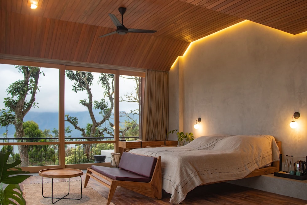 Suite, Mountain View - Photo 8