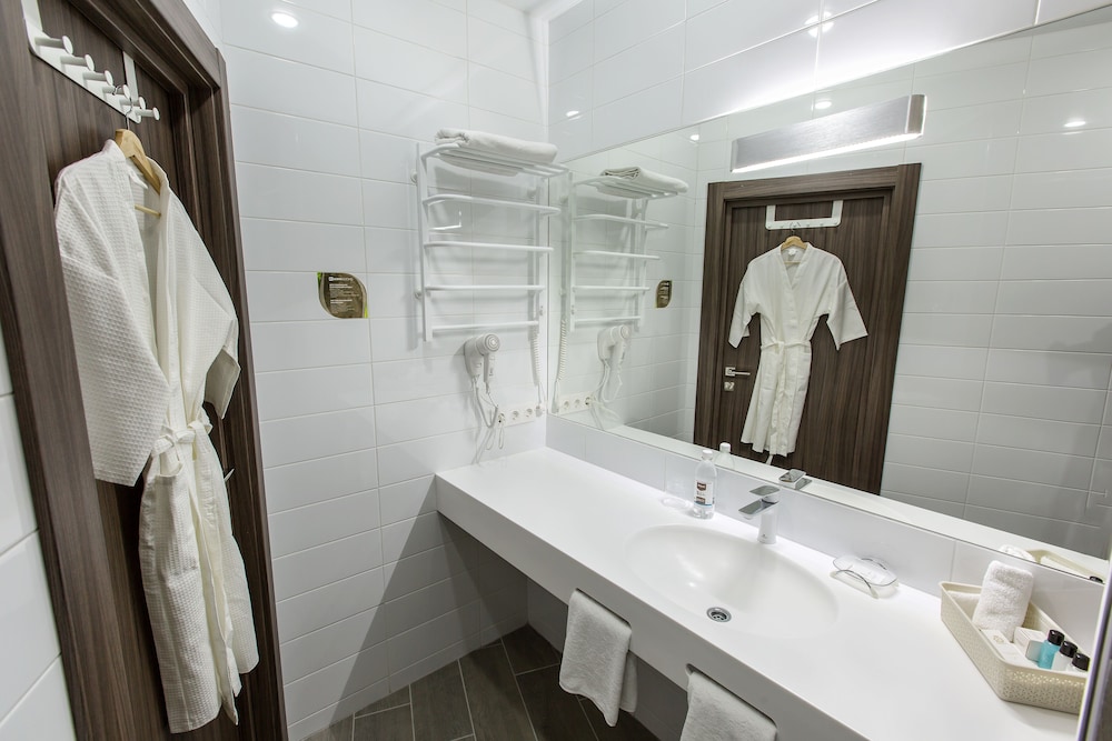 Comfort Double or Twin Room photo 3