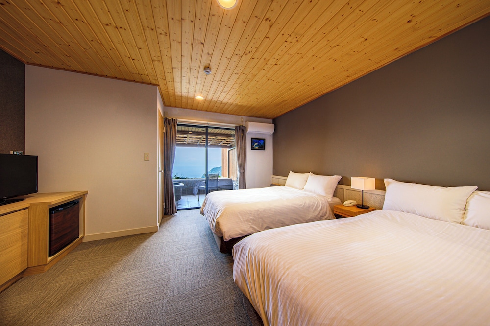 Economy Twin Room photo 1