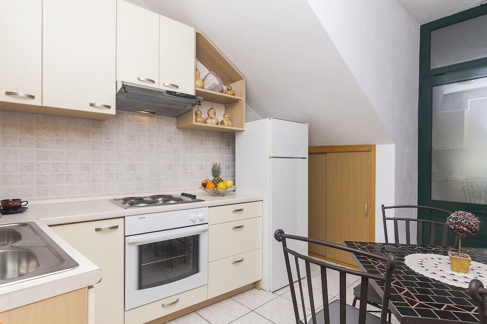 Apartment (Sonja - 100 m from sea - A2(4)) photo 3