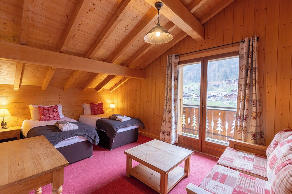 Classic Twin Room photo 2