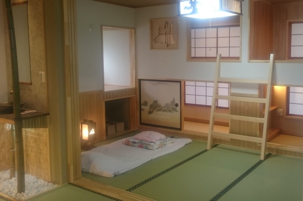 Shared Dormitory, Mixed Dorm (Upper capsule) photo 2