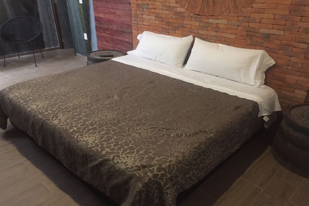 Superior Room, 1 King Bed