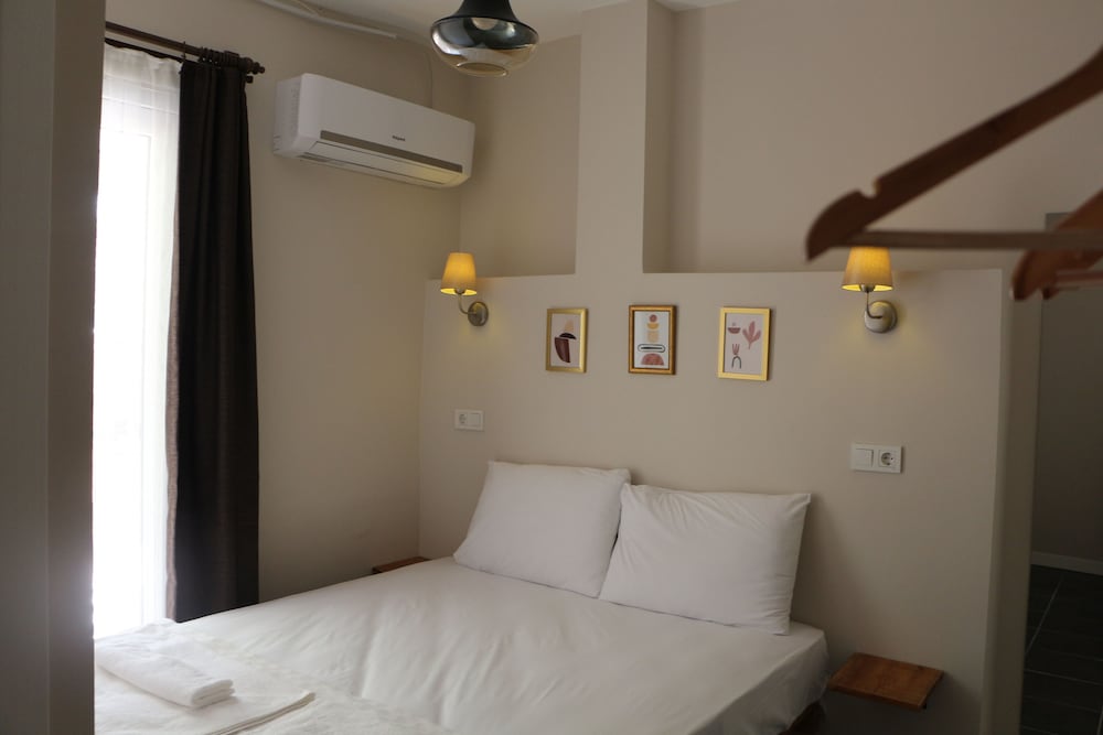 Standard Room (No:8) photo 1