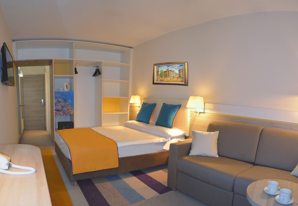 Standard Double Room (Single use) photo 2
