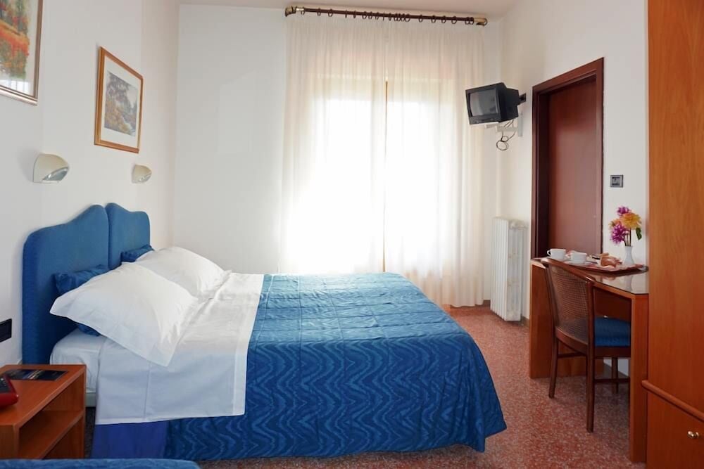 Classic Double or Twin Room